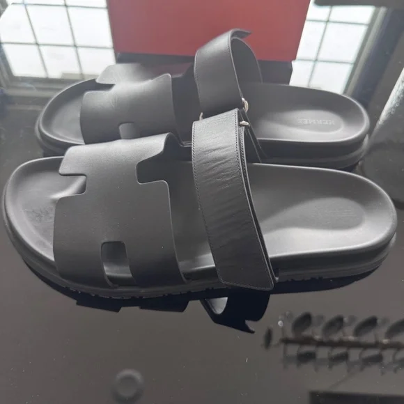 Hermes Men’s Sandals - Picture 2 of 3